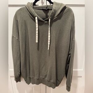 BUFFALO DAVID BITTON soft hooded pullover sweater. Beautiful green with cream.